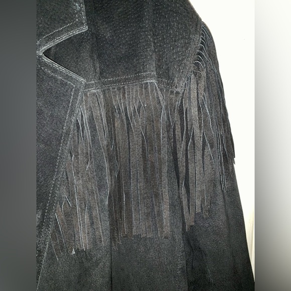 NEW LOWER PRICE! Black Suede Leather Fringed Plus Size Woman's Jacket-NEVER WORN - Picture 3 of 10